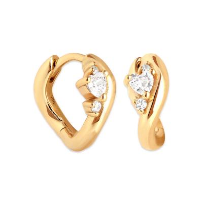 Twist Heart Zircon Hoop Earring